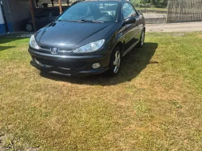 Gebraucht Peugeot 206 CC 109 PS (80 kW) 2007 Schwarz Cabrio