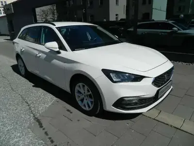 Gebraucht Seat Leon Style 131 PS (96 kW) 2023 Weiß Kombi