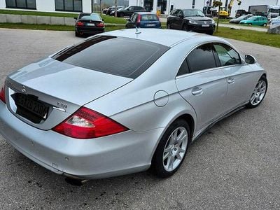 Silber Gebraucht 2007 Mercedes CLS320 Limousine | 6.300 € (Etwas zu teuer)