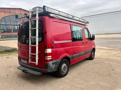 Second-hand Mercedes Sprinter 95 CP (69 kW) 2013 Roșu
