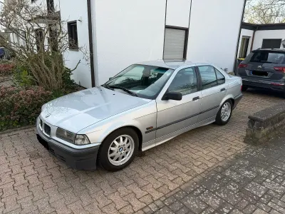 Gebraucht BMW 316 Performance 102 PS (75 kW) 1994 Silber Limousine