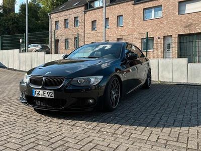 BMW 335