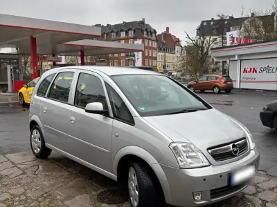 Gebraucht Opel Meriva 105 PS (77 kW) 2007 Silber Van / Kleinbus