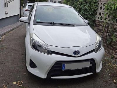 Toyota Yaris Hybrid