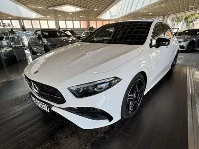 Gebraucht Mercedes A200 AMG line 150 PS (110 kW) 2025 Weiß Limousine