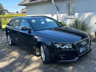 Używany Audi A4 Ambiente 143 KM (105 kW) 2011 Czarny Kombi