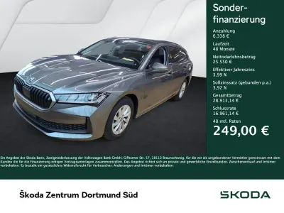 Gebraucht Skoda Superb Essence 150 PS (110 kW) 2025 Grau Kombi
