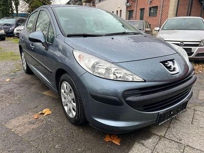 Gebraucht Peugeot 207 Tendance 73 PS (53 kW) 2007 Grau Limousine