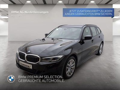 BMW 330e