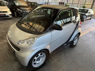Gebraucht Smart ForTwo Coupé 54 PS (39 kW) 2011 Schwarz Coupé