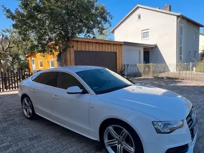 Gebraucht Audi A5 Sportback S-Line 177 PS (130 kW) 2014 Weiß Kleinwagen