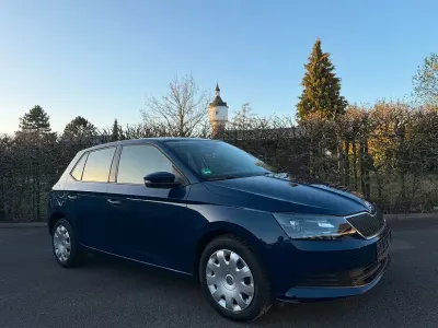 Second-hand Skoda Fabia Ambition 75 CP (55 kW) 2015 Albastru Berlinǎ