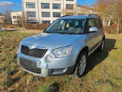Usata Skoda Yeti 110 CV (80 kW) 2010 Blu SUV