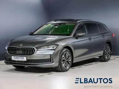 Neu Skoda Superb Selection 193 PS (141 kW) 2026 Graphitegrau Kombi