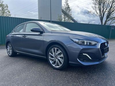 gebraucht Hyundai i30 1.4 T-GDI Trend DCT Fastback Trend