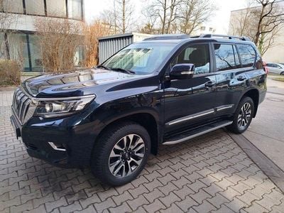 Gebraucht Toyota Land Cruiser Executive 204 PS (150 kW) 2021 Blau SUV