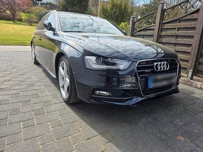 Gebraucht Audi A4 Ambition 170 PS (125 kW) 2014 Schwarz Kombi