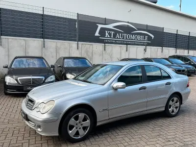 Gebraucht Mercedes C180 143 PS (105 kW) 2006 Silber Limousine