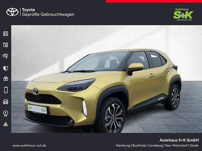 Gebraucht Toyota Yaris Hybrid Connect Style 116 PS (85 kW) 2023 Warm gold metallic