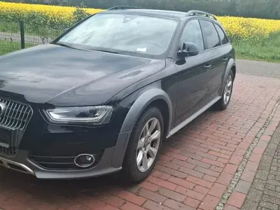 Gebraucht Audi A4 Allroad 190 PS (139 kW) 2014 Schwarz Kombi