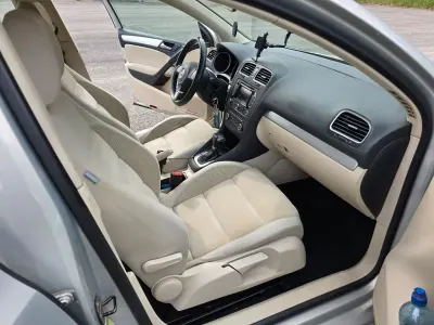 Gebraucht VW Golf VI Exclusive 122 PS (89 kW) 2010 Silber Kleinwagen