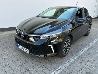 Gebraucht Mitsubishi Colt Plus 91 PS (66 kW) 2024 Schwarz Kleinwagen