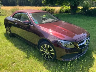 Gebraucht Mercedes E400 340 PS (250 kW) 2018 Violett Cabrio