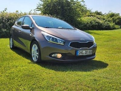 Brugt Kia Ceed 99 HK (72 kW) 2012 Brun Hatchback