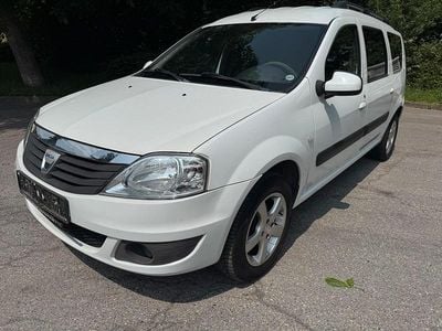 Gebraucht Dacia Logan Lauréate 87 PS (63 kW) 2010 Gletscherweiss Kombi