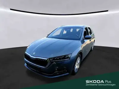 Gebraucht Skoda Octavia Style 150 PS (110 kW) 2024 Graphitegrau metallic (metallic) Kombi