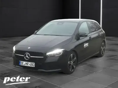 Gebraucht Mercedes B180 Progressive 136 PS (100 kW) 2025 Unilack nachtschwarz Kleinwagen