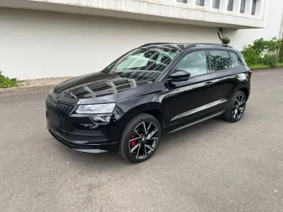 Gebraucht Skoda Karoq SportLine 190 PS (139 kW) 2020 Schwarz SUV