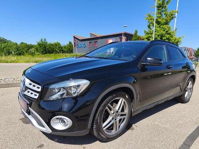 Mercedes GLA200