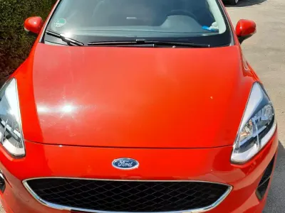 Gebraucht Ford Fiesta 95 PS (69 kW) 2020 Rot Kleinwagen