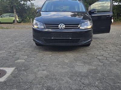 VW Sharan