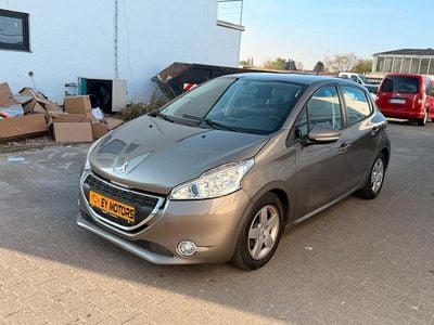 Gebraucht Peugeot 208 95 PS (69 kW) 2012 Grau Kleinwagen