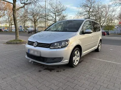 Gebraucht VW Touran 105 PS (77 kW) 2012 Silber Van / Kleinbus