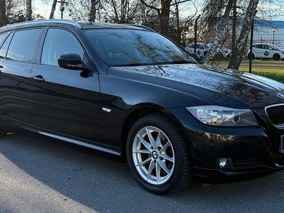 Second-hand BMW 318 Performance 143 CP (105 kW) 2010 Negru Berlinǎ