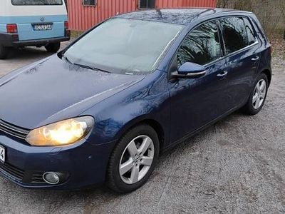 Gebraucht VW Golf VI Team 80 PS (58 kW) 2010 Blau Kleinwagen