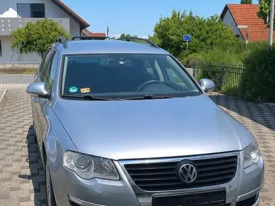 Gebraucht VW Passat Comfortline 110 PS (80 kW) 2009 Blau Kombi