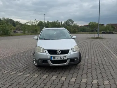 Używany VW Polo Cross 105 KM (77 kW) 2008 Srebrny Hatchback