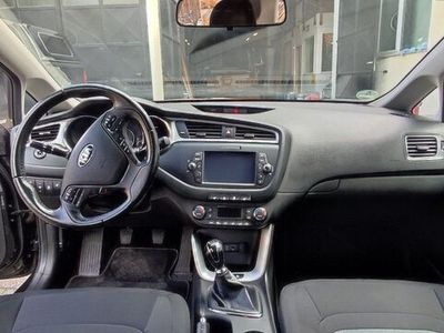 gebraucht Kia Ceed Sportwagon 2016 31.000km