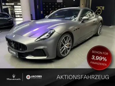 Gebraucht Maserati Granturismo 549 PS (403 kW) 2023 Grau Coupé