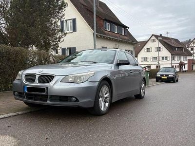 Gebraucht BMW 530 231 PS (169 kW) 2007 Grau Limousine