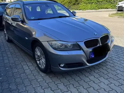 Gebraucht BMW 320 Exclusive 184 PS (135 kW) 2011 Limousine