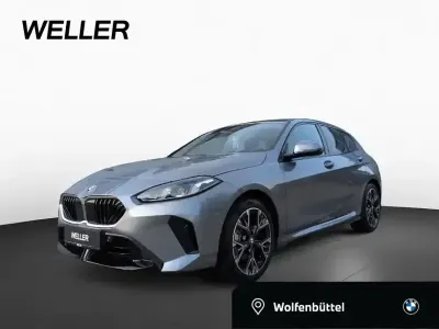 Nowe BMW 120 Comfort Edition 163 KM (119 kW) 2026 Szary Hatchback