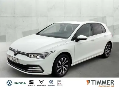 Gebraucht VW Golf VIII Active 150 PS (110 kW) 2023 Pure white Limousine