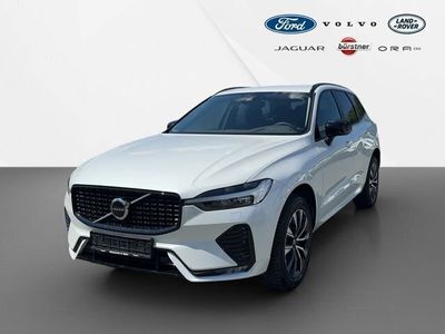 Crystalwhite pearl Gebraucht 2022 Volvo XC60 Plus SUV | 61.990 €