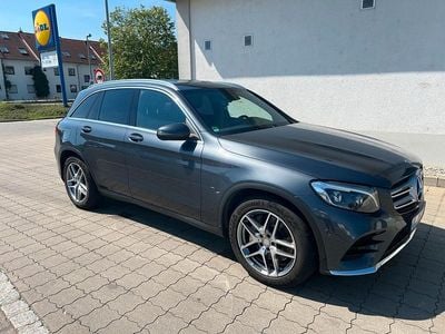 Gebraucht Mercedes GLC250 204 PS (150 kW) 2016 Grau SUV