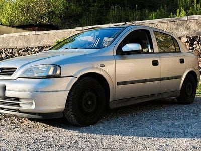 Second-hand Opel Astra Selection 101 CP (74 kW) 2001 Argintiu Berlinǎ